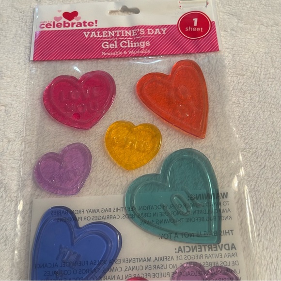 Window Gel Clings Valentines Day Colorful Hearts XOXO Teachers Supply Decor - Picture 3 of 8